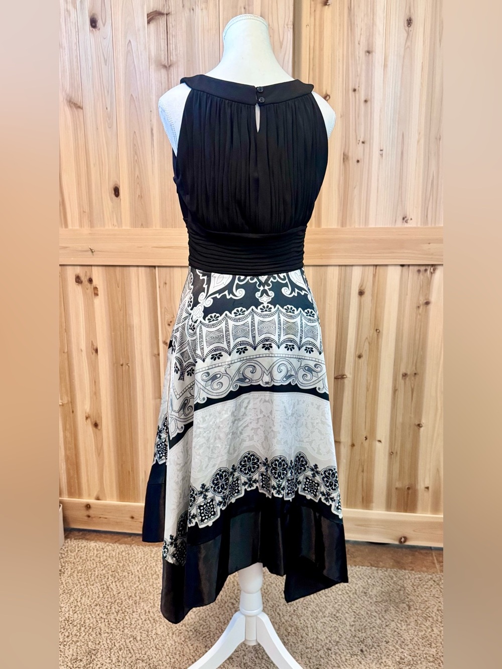 Signature by Sangria Y2K Halter Handkerchief Midi Dress (12) - Picture 5 of 11